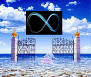 Un cancello aperto sul mare infinito
