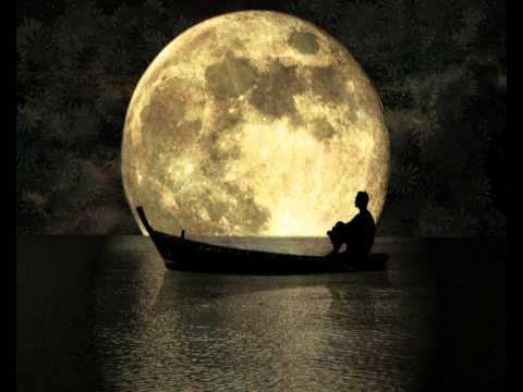 Luna sera barca mare